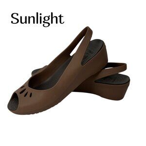 Crocs Womens Brown Open Toe Wedge Slingback Sandals Size 10